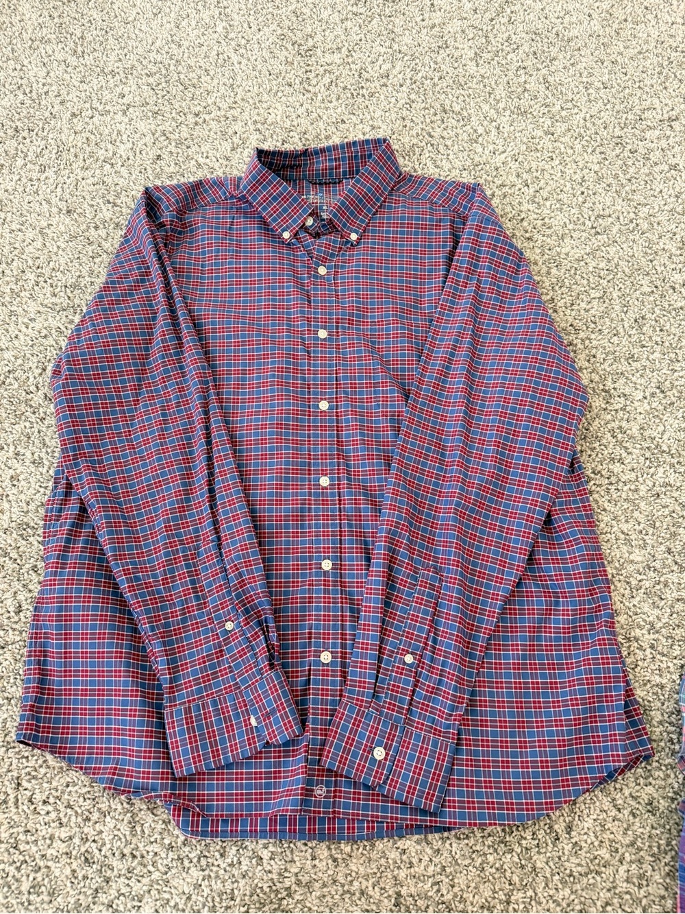 Vineyard Vines Men's Red and Blue Plaid Button-Down Shirt